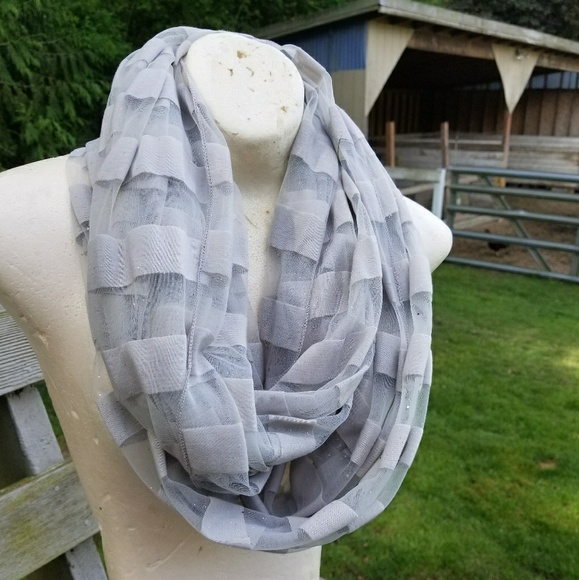 Steve Madden Accessories - Steve Madden Infinity Scarf